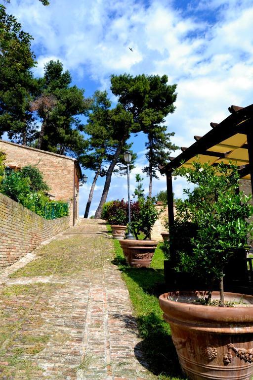 Willa Mons Major Relais Montemaggiore al Metauro Zewnętrze zdjęcie